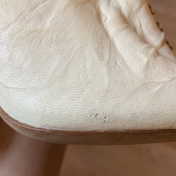 GIVENCHY HEELED BOOTIES - Picture 8 of 9